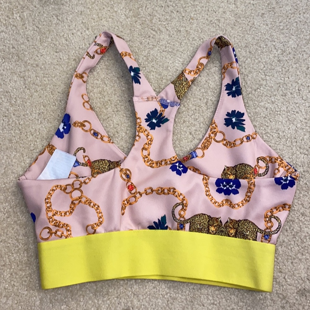 ❤️HP❤️adidas Originals ✖️ HER Studio London Sports Bra Top S for Woman ✨🐆 RARE - Picture 3 of 4